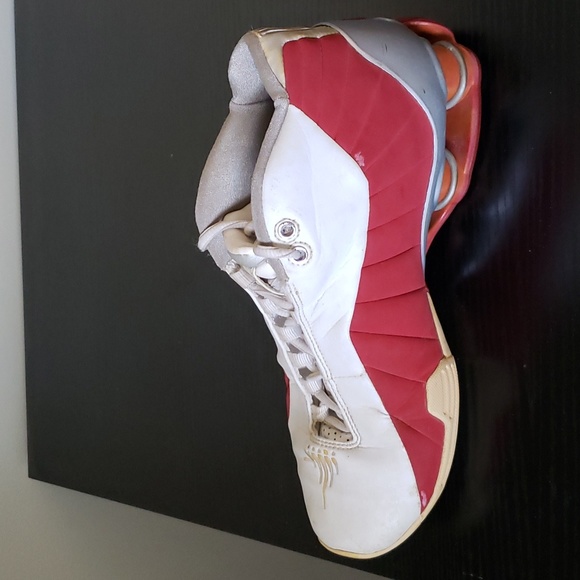 Nike Shox men's sz.7 Pre-owned red& white.  Leather. Good tread.0 - Picture 6 of 9